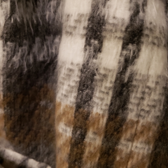 Nine West Faux Wool Zipper Plaid Coat - Picture 11 of 11